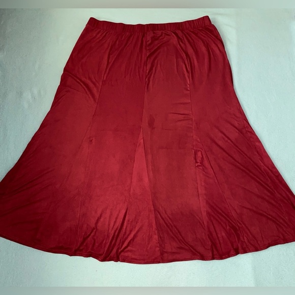 COLLECTIONS ETC. maxi skirt faux suede godet fluted style burgundy NEW size XXLG - Picture 5 of 11